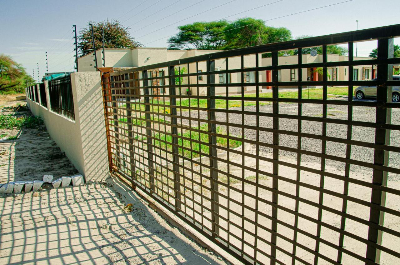 Nexovant Furnished Apartments Maun Esterno foto